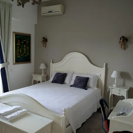 Vatican Doors Bed & Breakfast Rome