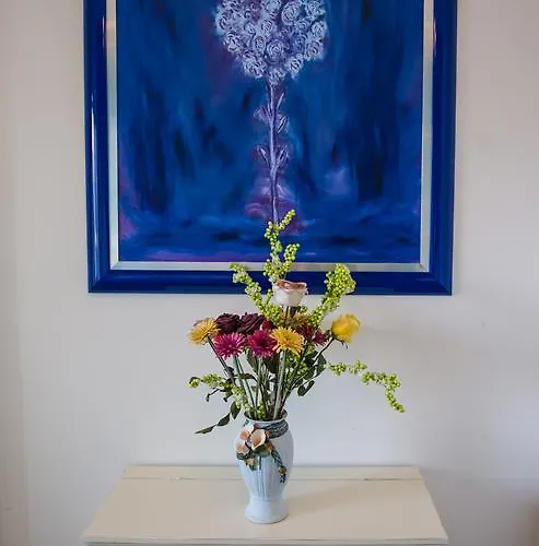 Vatican Doors Bed & Breakfast *